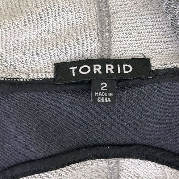 Torrid Size 2X Moto Jacket Waterfall Faux Leather NWOT - Picture 14 of 16